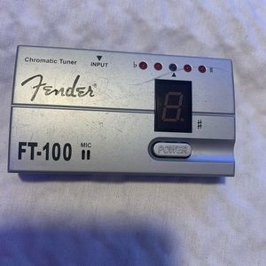 Guitar tuner, like new hardly used, OBO